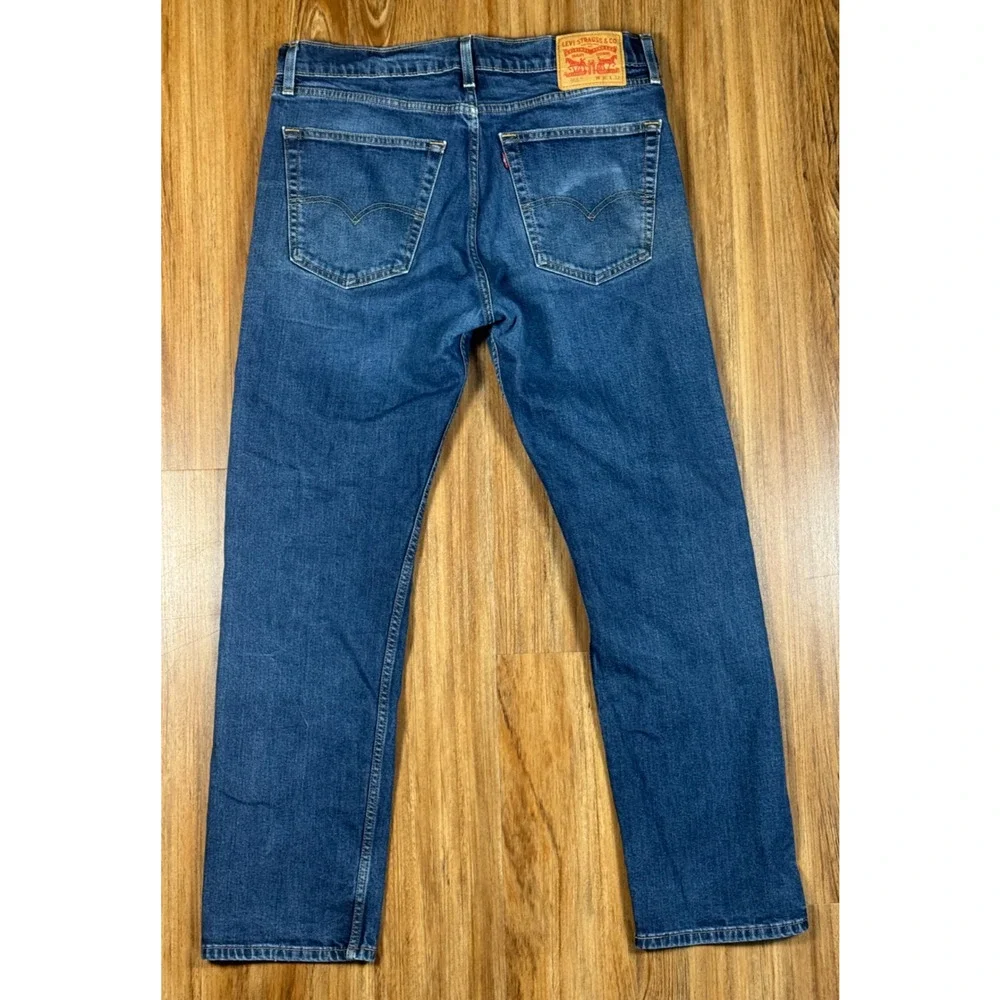Levis 505 Jeans Mens Tag Size 36 x 32 Blue Denim 100% Cotton Straight - READ